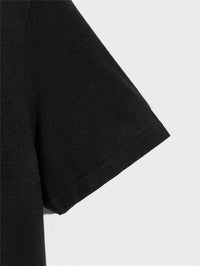 Polera Casual Cuello Redondo Estampado de Rosas
