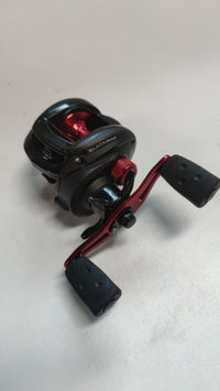 Carrete de Pesca Liviano con Sistema de Freno Turbo